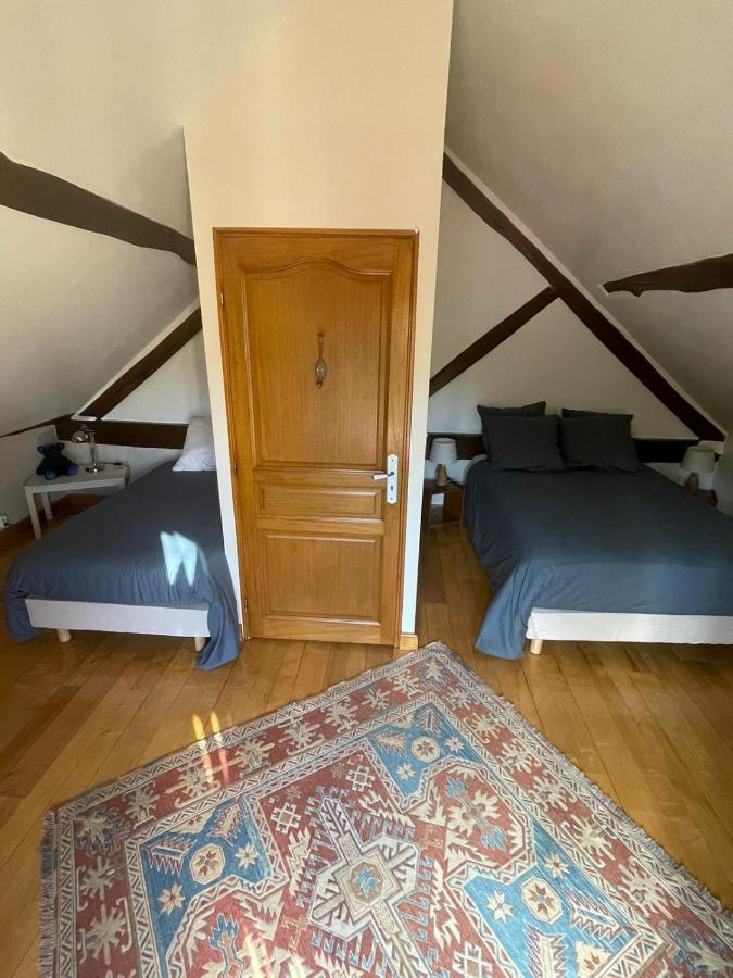 Bed and Breakfast Le Logis Du Regisseur Charny-Oree-de-Puisaye Exteriér fotografie